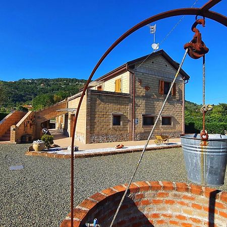 Spicchio Di Luna - Casa Vacanze Albiano Magra Kültér fotó